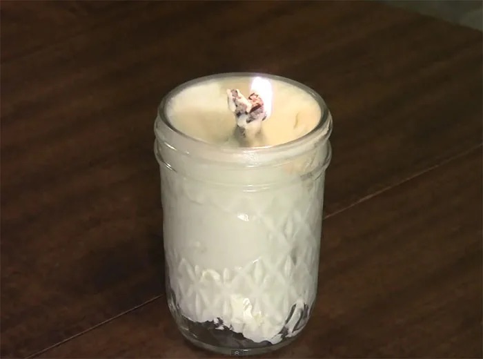 How to Turn Crisco Into an Emergency Candle (That Actually Works)
